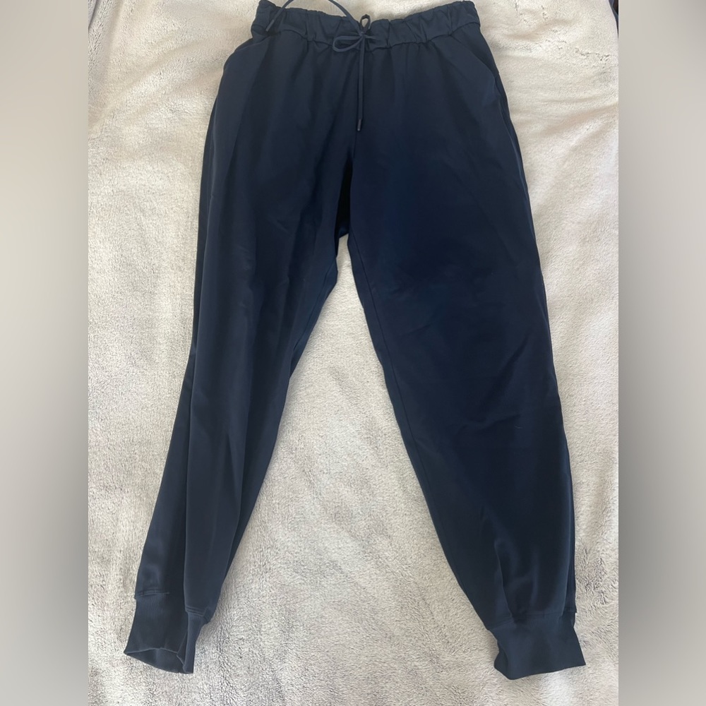 lululemon stretch joggers